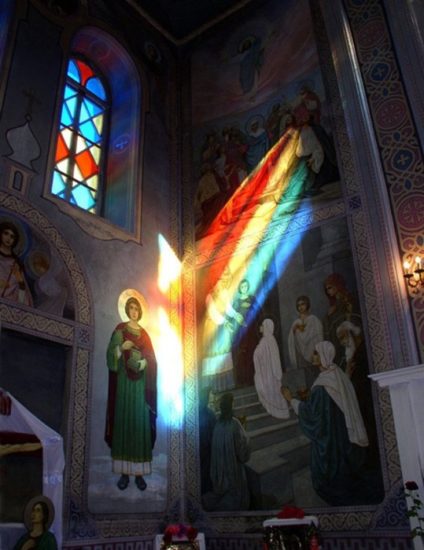 Божественный свет